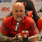 Na chegada ao Flamengo, Sampaoli revela atleta que o fez 'sofrer' no Atlético