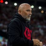 Flamengo recebe o Grêmio em confronto direto pelo G4 do Brasileiro