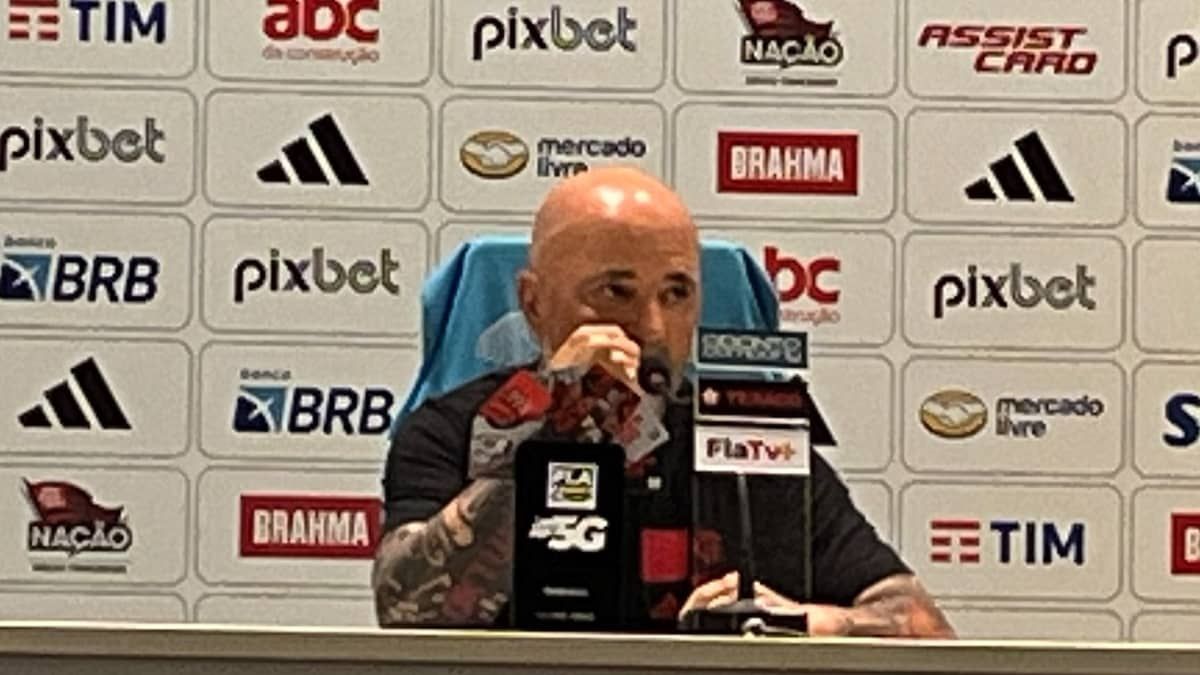Sampaoli não vê 'falta de vergonha' e acredita em Flamengo superior ao Inter