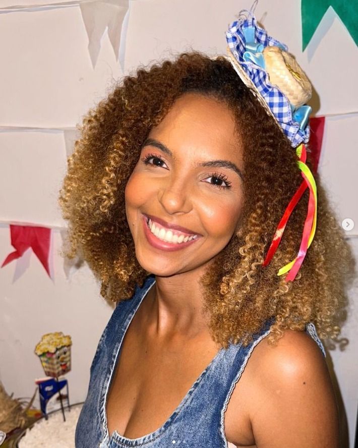Carnaval: Nathalia Santos, ex-jornalista da Globo, passa por cirurgia após ser baleada na saída da Sapucaí