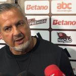 Diretor do Flamengo se posiciona sobre cancelamento de jogo na Libertadores