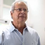 José Dirceu retira dreno, deixa UTI e anda com ajuda de fisioterapeuta