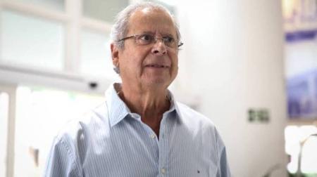 José Dirceu passou por cirurgia no cérebro