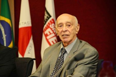 Morre José Israel Vargas