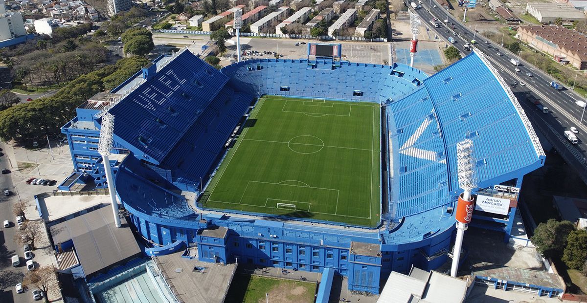 Time argentino rescinde contratos de jogadores investigados por violência sexual