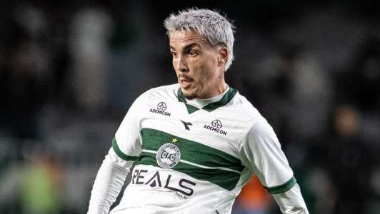 Josué, camisa 10 do Coxa