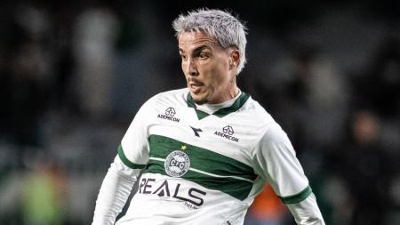 Josué, camisa 10 do Coxa