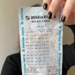 Jovem acerta a Quadra e a Quina da Mega da Virada com o mesmo bilhete