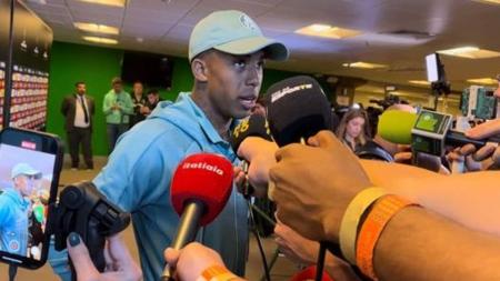 Jovem atacante é único do elenco do Palmeiras a falar em zona mista após eliminação