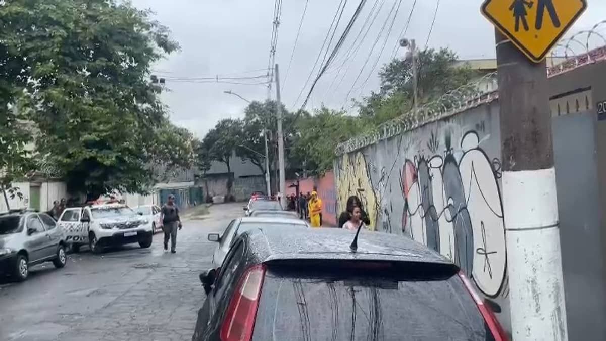 'Apavorados', diz funcionário de borracharia que ajudou a acolher alunos da escola alvo de ataque