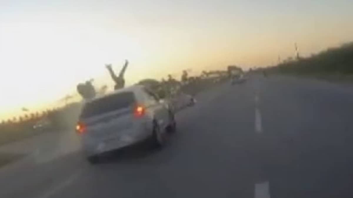 Vídeo: motociclista morre após bater a mais de 200km/h e ser arremessado