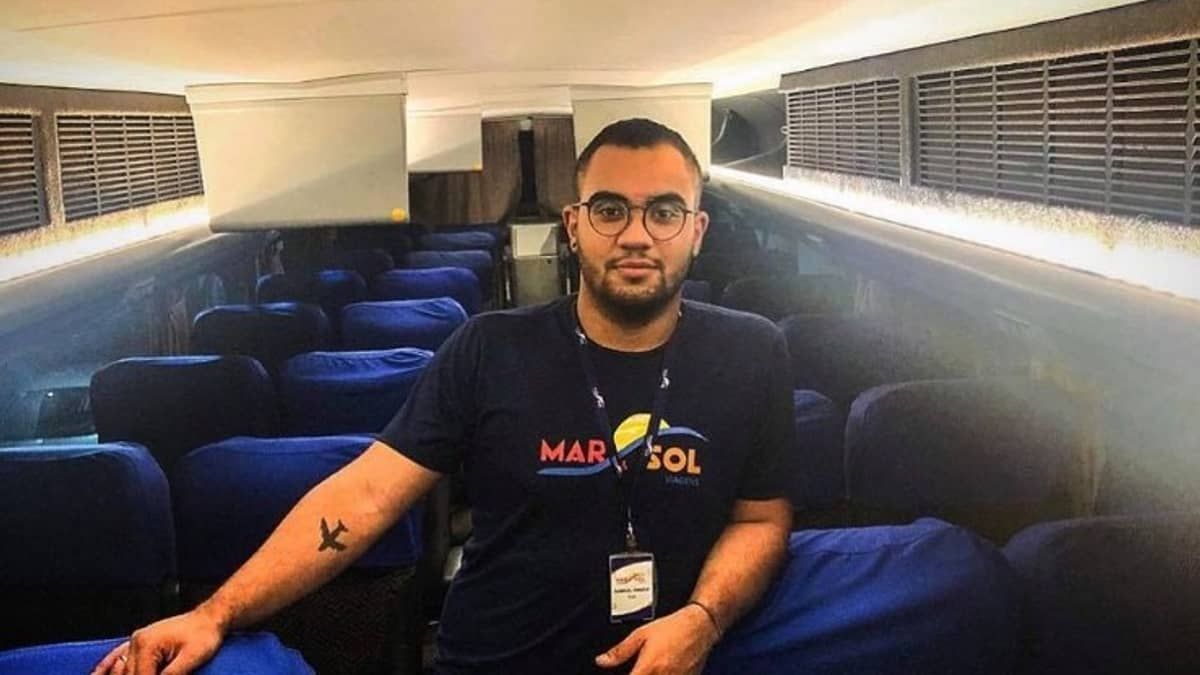 Agência de turismo cancela viagens por luto de universitário morto por causa de vira-lata atropelado