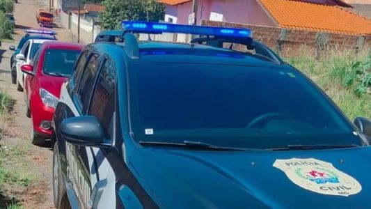 Jovem foi preso em flagrante e conduzido à Delegacia de Polícia Civil