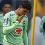 Jovem lateral do São Paulo se lesiona na Seleção e é cortado