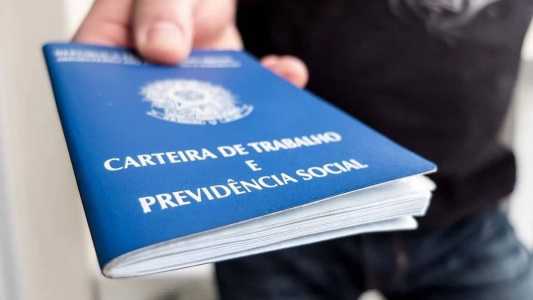 Jovem queria denunciar patrões por não cumprimento de direitos trabalhistas