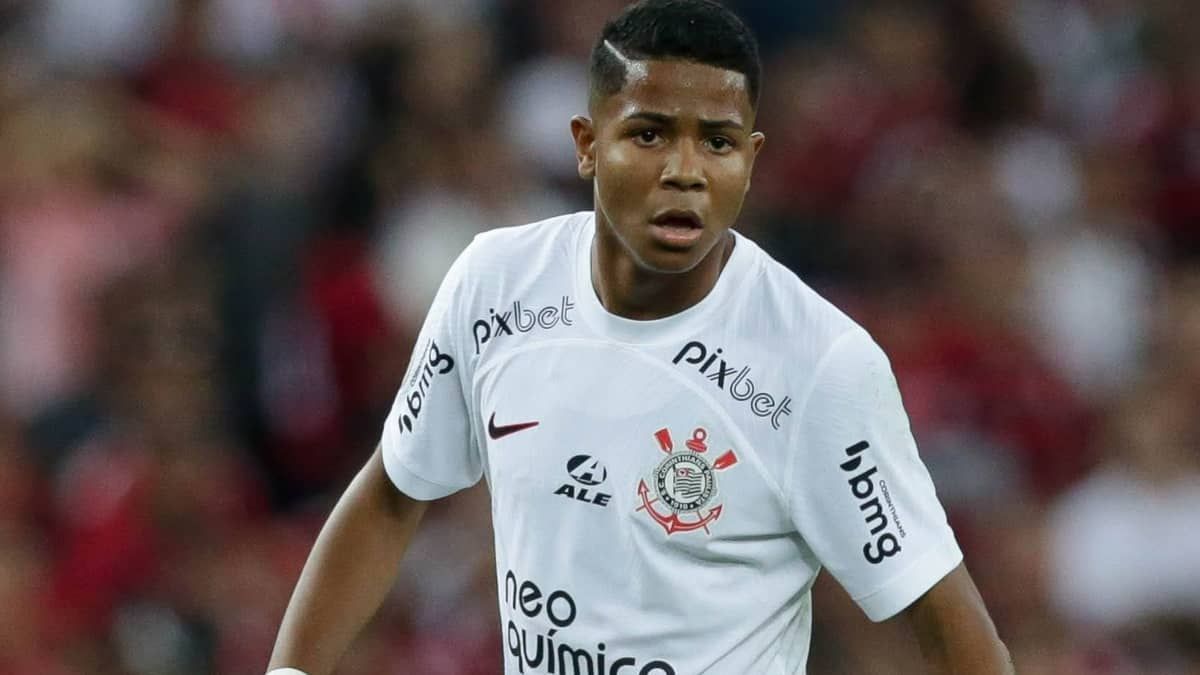 Momento ruim deve fazer jovens perderem espaço no Corinthians