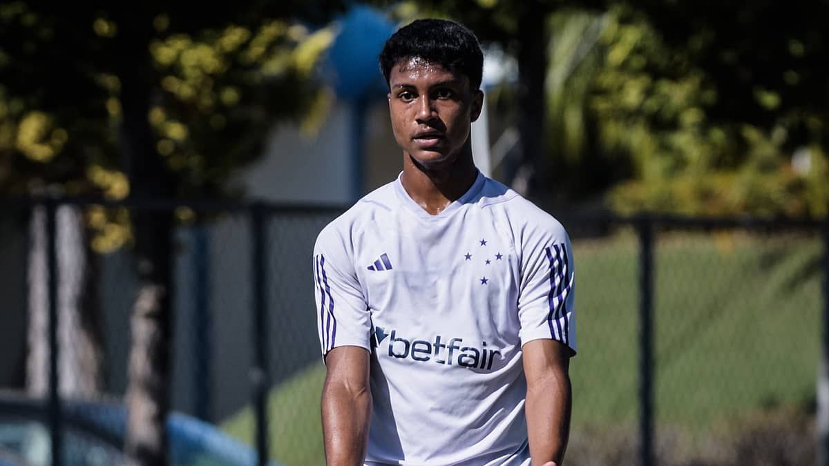 Ruan Índio e João Pedro voltam de Cuiabá para final do Cruzeiro no sub-20 