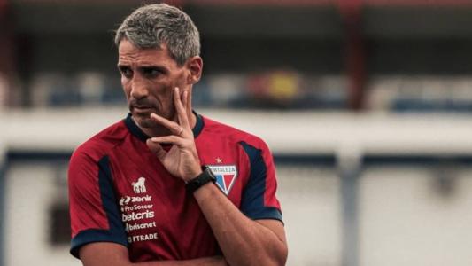 Juan Pablo Vojvoda assumiu o Fortaleza em maio de 2021