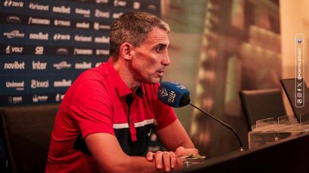 Juan Pablo Vojvoda em entrevista neste sábado, após derrota para o Cruzeiro