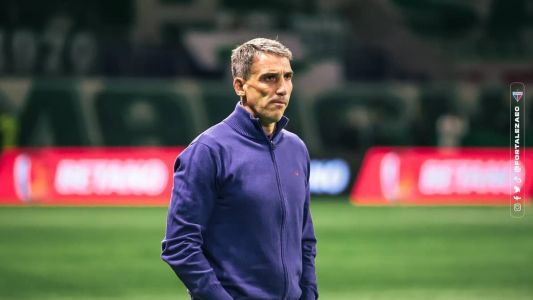 Juan Pablo Vojvoda, técnico do Fortaleza, deixou o Allianz Parque insatisfeito com arbitragem e com atuação de seu time