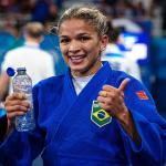 Paris 2024: Larissa Pimenta vence repescagem e lutará pelo bronze no Judô