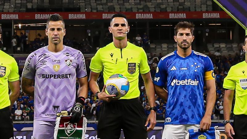 Cruzeiro x Fluminense: árbitro relata em súmula ofensas de dirigente