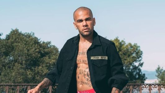 Juíza considerou impossível ver a tatuagem se Daniel Alves estivesse vestido