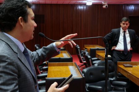 Deputados Cristiano Silveira (PT) e Bruno Engler (PL).