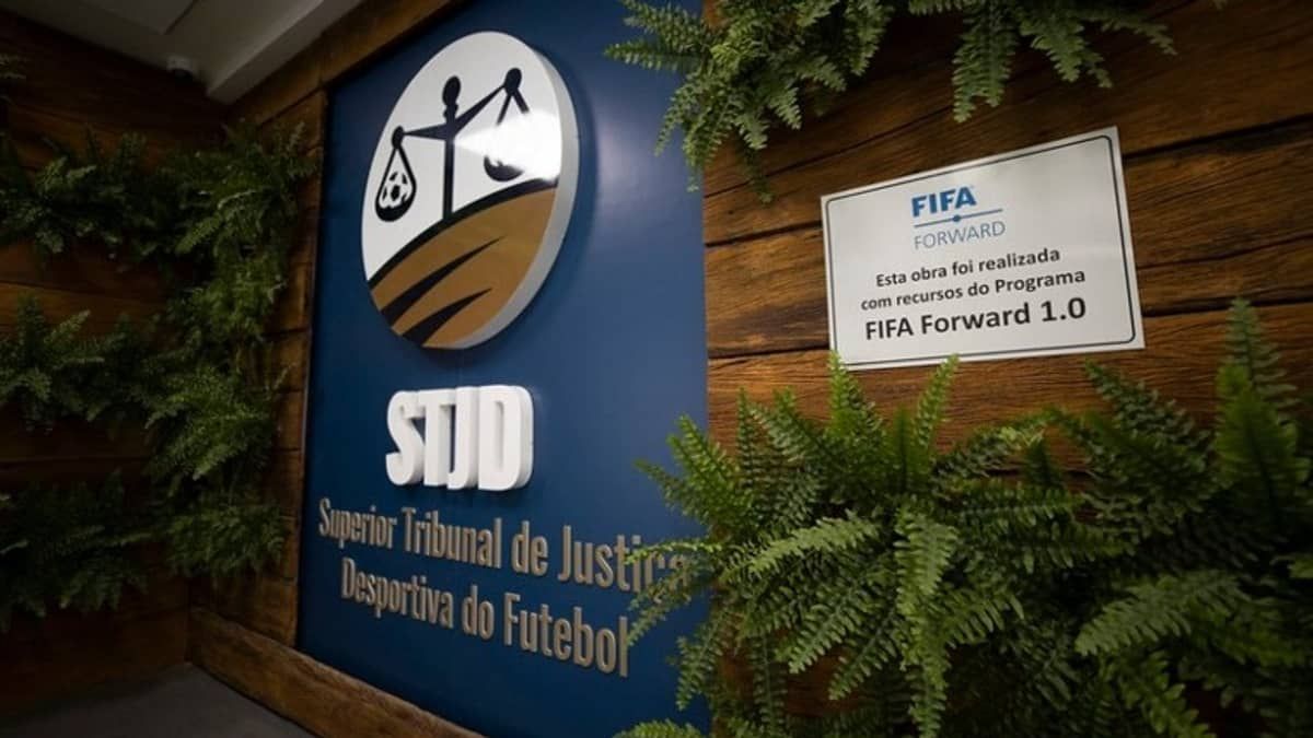 Procuradoria do STJD cita 'nuvem de descrédito' e pede pena maior para Bauermann e outros