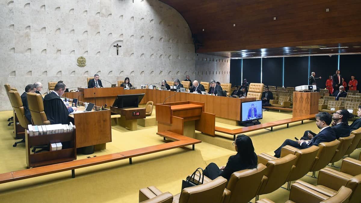 Julgamentos dos réus do 8/1 no plenário físico do STF ainda não têm data marcada