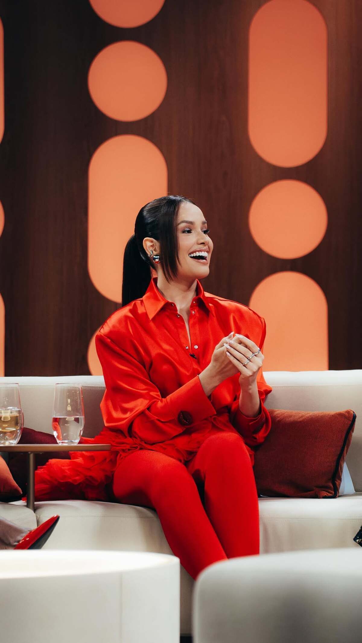 Juliette estreia no 'Saia Justa'; veja primeira foto da ex-BBB como apresentadora