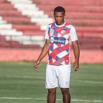 Náutico empresta polêmico atacante Júlio ao Maringá-PR