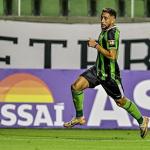 América favorito? Zagueiro analisa clássico da semifinal do Mineiro contra o Cruzeiro