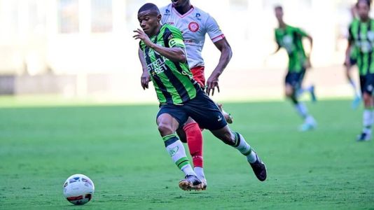 Juninho foi um dos destaques do América mais uma vez