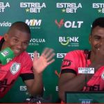 América: Juninho brinca com Wanderson e atua como repórter em coletiva; assista