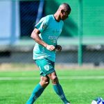 América: Juninho opina sobre jogo às 11h e projeta duelo com o Athletico-PR