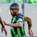 Após 400 jogos pelo América, Juninho entra para lista seleta das Séries A e B