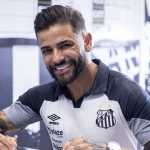 Santos anuncia contratação do lateral-direito Júnior Caiçara
