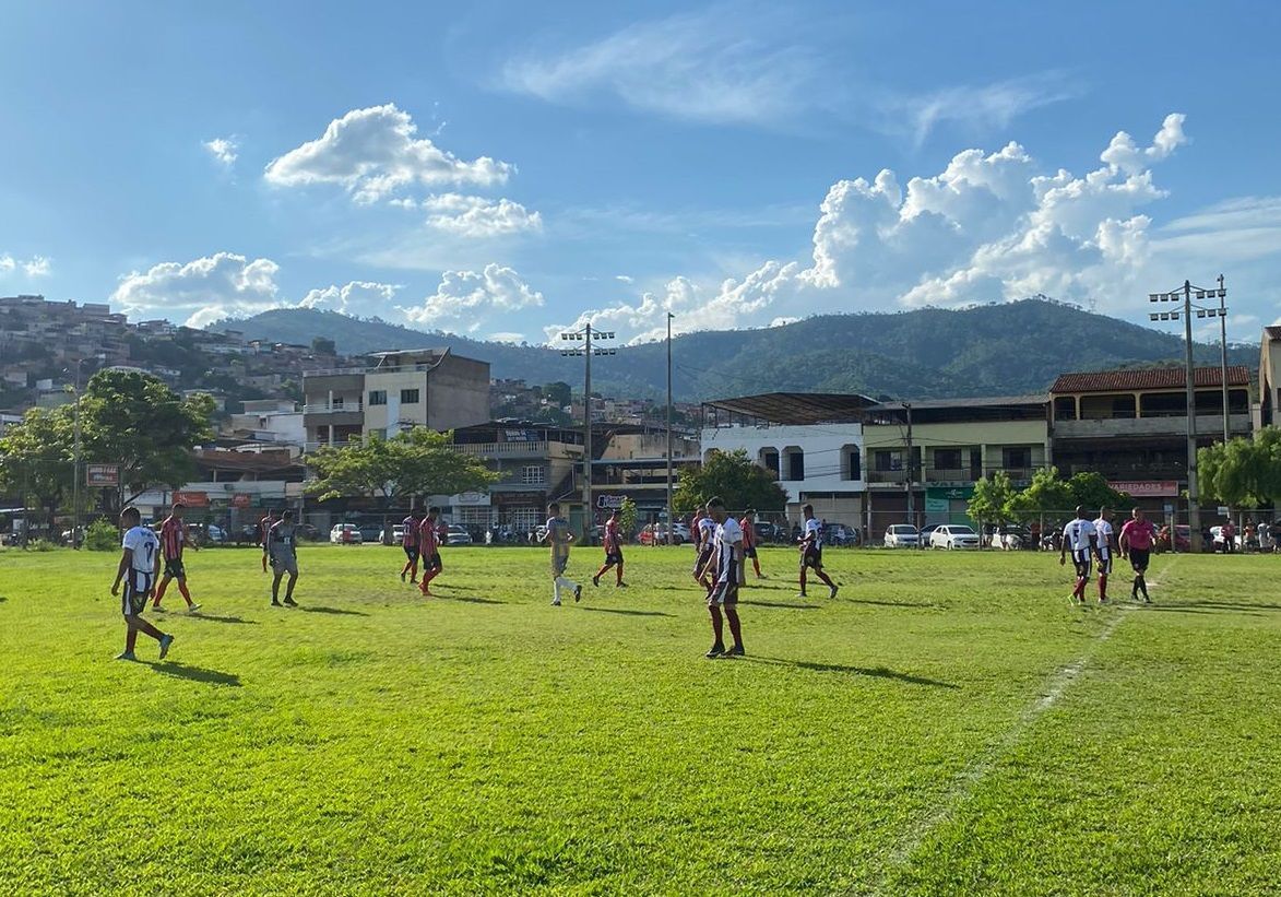 Em jogo emocionante, Bethânia e Juping empatam na estreia da Copa Itatiaia EstrelaBet