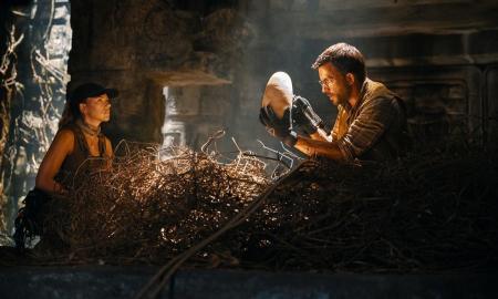 Scarlett Johansson e Jonathan Bailey estão no elenco de Jurassic World: Recomeço