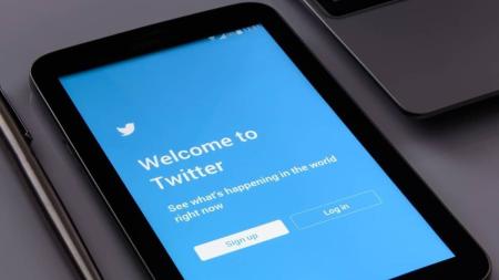 Juridicamente, Twitter agora se chama X Corp.