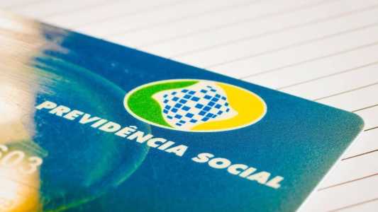 STF mantém decisão contra revisão da vida toda das aposentadorias do INSS