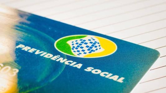 STF mantém decisão contra revisão da vida toda das aposentadorias do INSS