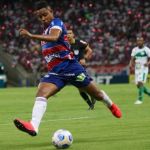 Volante Matheus Jussa está na Toca da Raposa 2 para assinar com o Cruzeiro