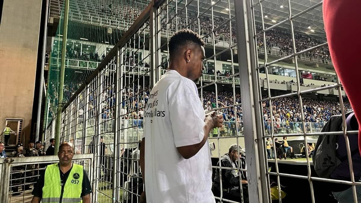 Cruzeiro: Jussa recebe elogios de Pezzolano e acompanha clássico no Independência
