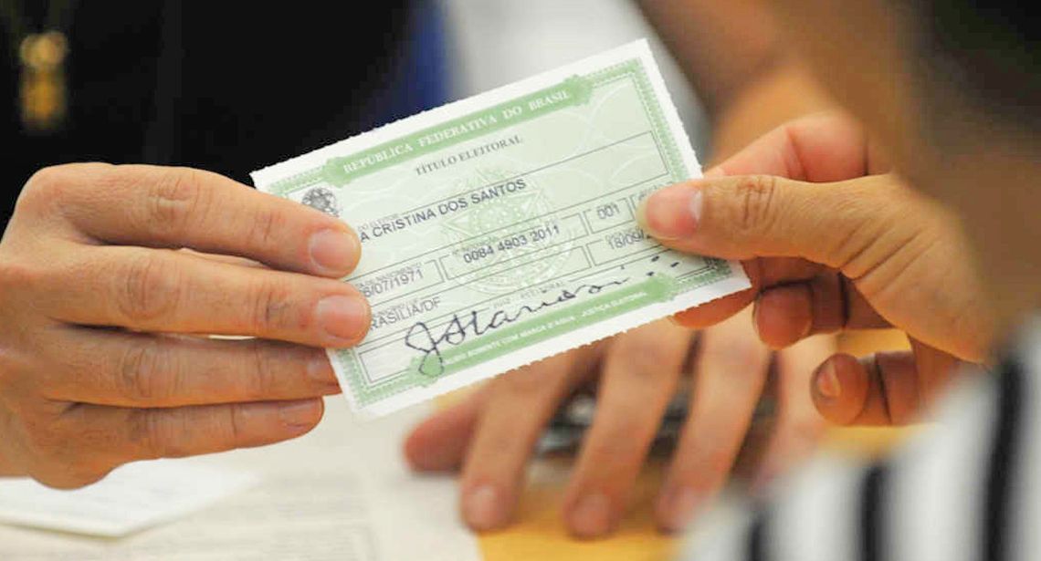 Mais de 500 mil pessoas podem ter o título de eleitor cancelado em MG