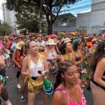 Veja fotos do cortejo do  Juventude Bronzeada em 2025