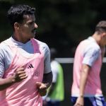 Lateral se recupera de lesão e volta aos treinos no Cruzeiro