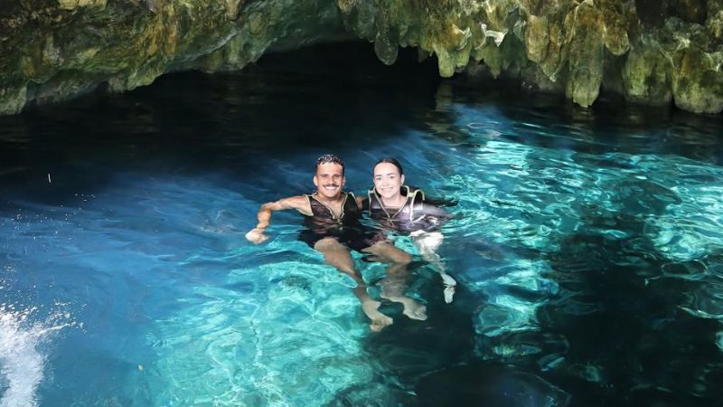 Lateral do Cruzeiro passa férias em praia paradisíaca do México; veja