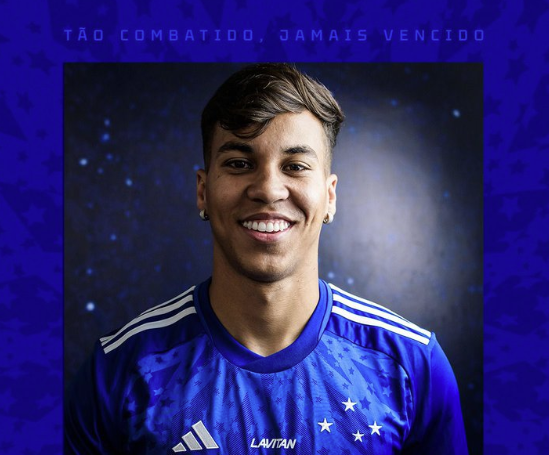 Cruzeiro anuncia contratação do atacante Kaio Jorge